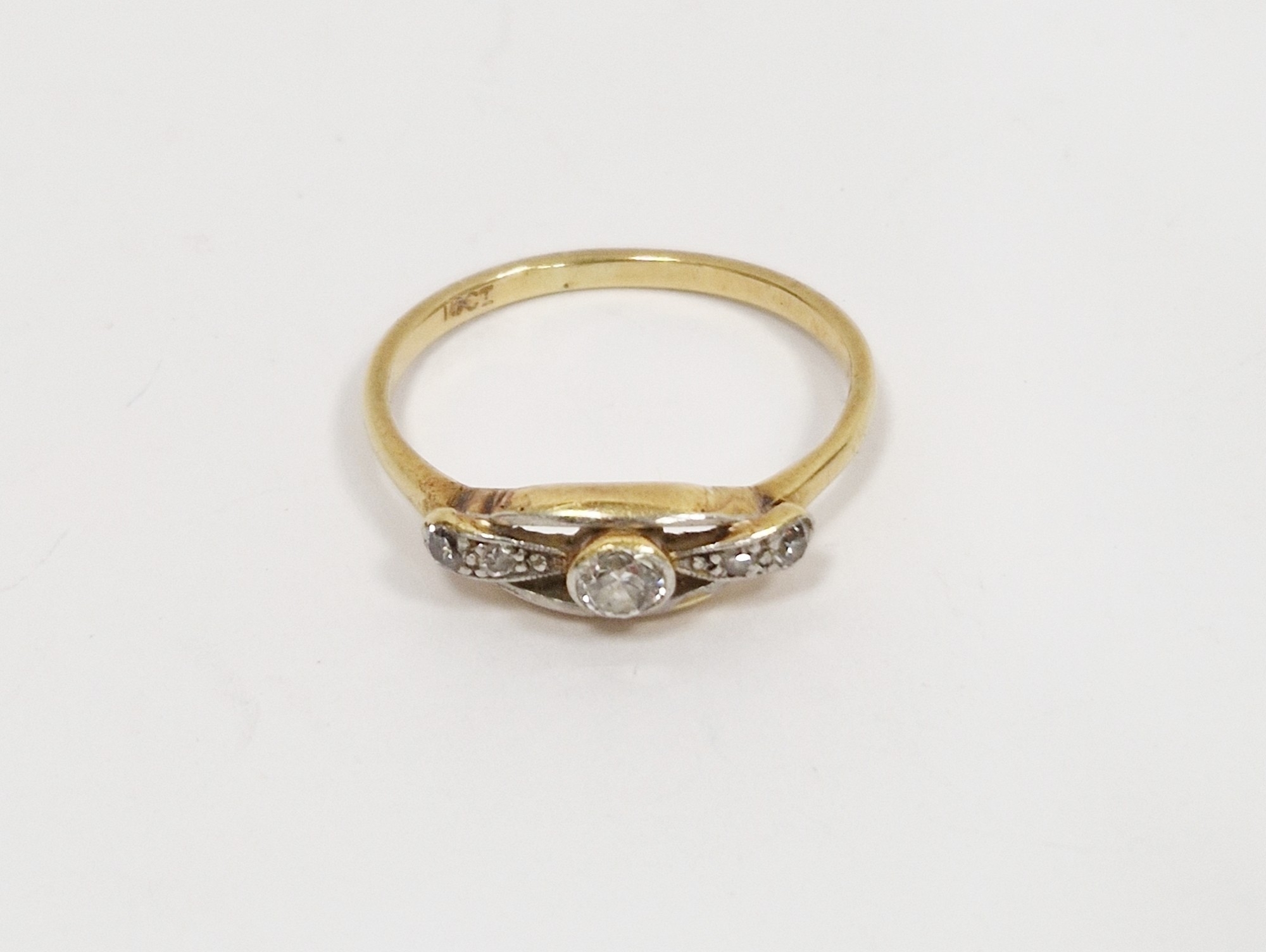 Antique 18ct gold and diamond ring set central collet-set diamond ...