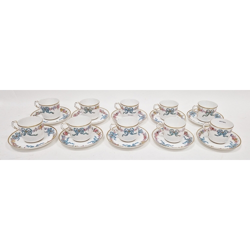 1 - Royal Worcester bone china part tea-service, circa 1906, printed puce marks and date codes, pattern ... 