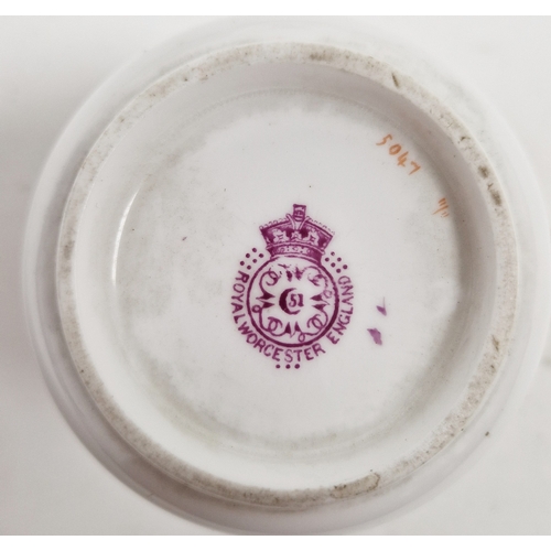 1 - Royal Worcester bone china part tea-service, circa 1906, printed puce marks and date codes, pattern ... 