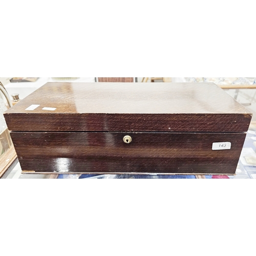 143 - Dunhill of London cigar humidor, the cedar lined interior with lift-out sectional tray, 15cm high x ... 