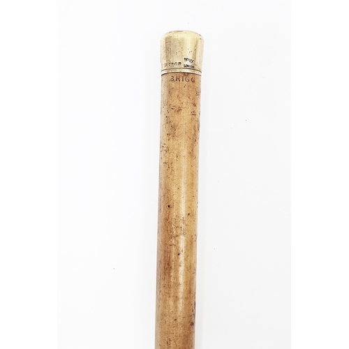 167 - Early 20th century gold-mounted walking cane, circa 1909, the malacca shaft capped in 18ct gold and ... 