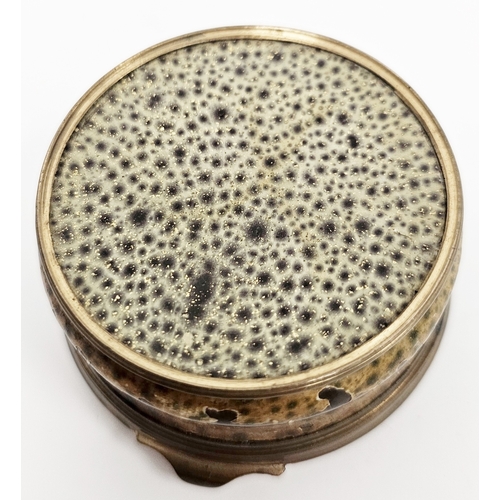 174 - Staffordshire enamel and gilt-metal mounted snuff-box, 18th century, the cover decorated in the Germ... 