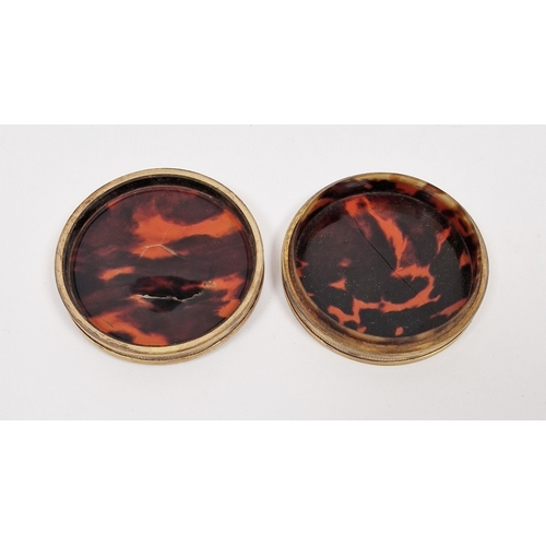 177 - Continental gilt-metal and tortoiseshell mounted circular snuff-box, late 18th/early 19th century, t... 