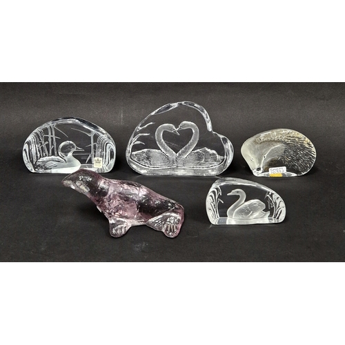57 - Collection of Mats Jonasson and other Swedish glass paperweights, etched marks and signatures, with ... 