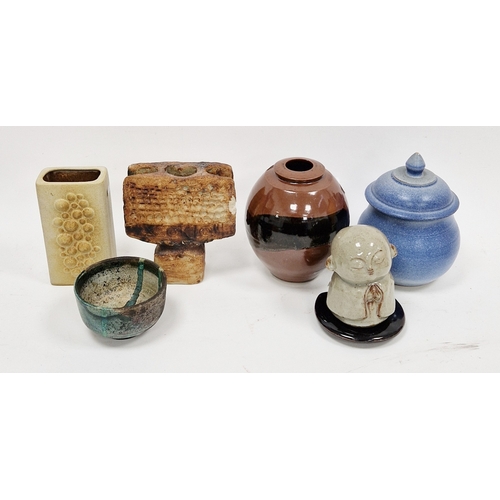 39 - Alan Wallwork studio pottery totem-shaped vase with impressed decoration, incised W mark to base (da... 