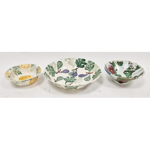 41 - Two Emma Bridgewater bowls in sizes, comprising a small bowl decorated with pumpkins and a large bow... 