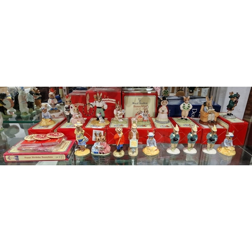 72 - Collection of Royal Doulton Bunnykins figures, some boxed, including Seaside Bunnykins, Family Photo... 