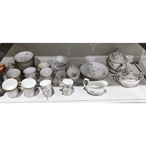 81 - Chamberlains Worcester angouleme pattern part tea service, circa 1800, printed puce and black marks,... 