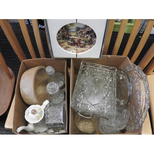 509 - 2x boxes of china, glassware, decanters etc