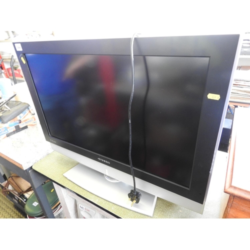 644 - 32'' flatscreen television