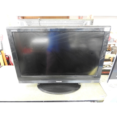 648 - Toshiba 32'' flatscreen television