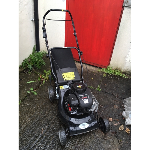 39A - Briggs and Stratton engine petrol lawn mower