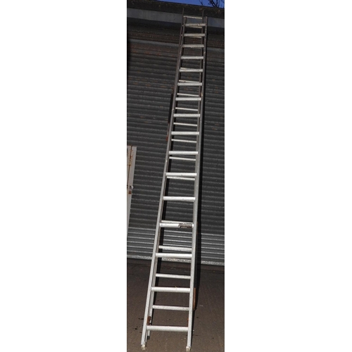 209 - Extending aluminium ladders