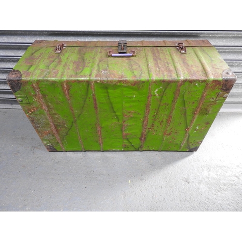 278 - Old tin trunk