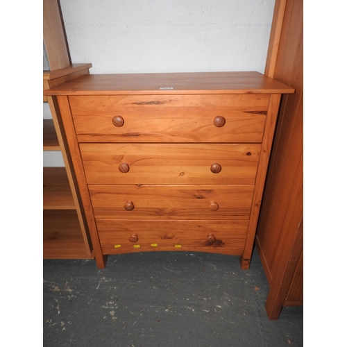 354 - Pine four drawer chest of drawers - 28x 18x 31