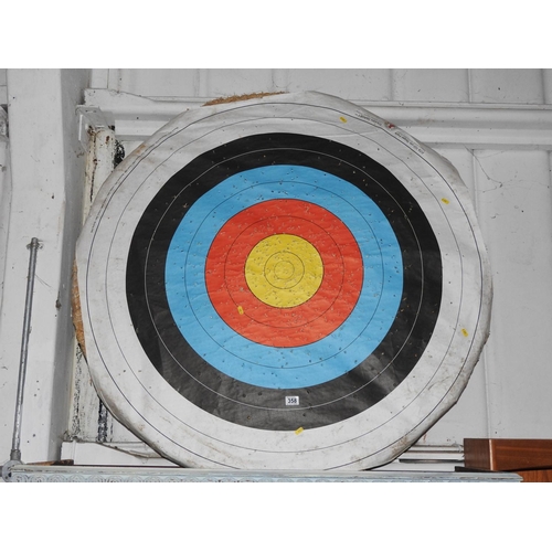 358 - Large Viking archery target - 52