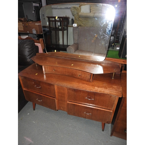 467 - Mirror backed dressing table