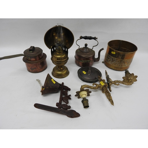 1525 - Brassware, wall lamps etc