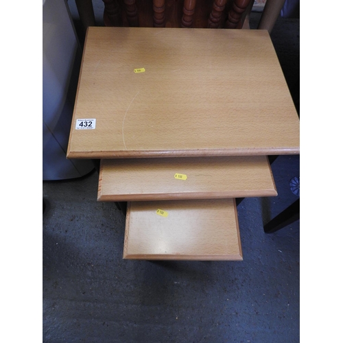 432 - Nest of lightwood tables