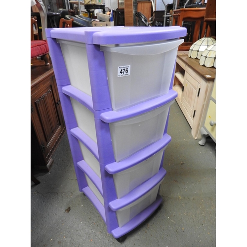 476 - Plastic storage drawers