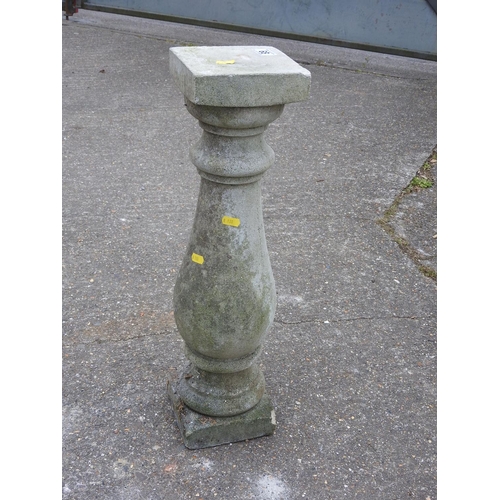 68 - Concrete garden pedestal