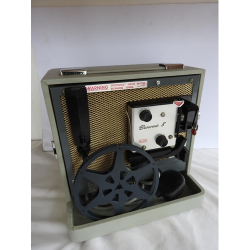 712 - Brownie movie projector with original box