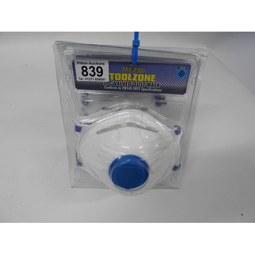 839 - New dust masks