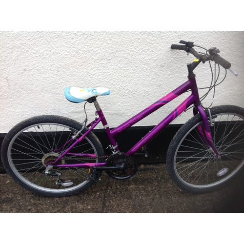 28A - Ladies apollo outrider bicycle