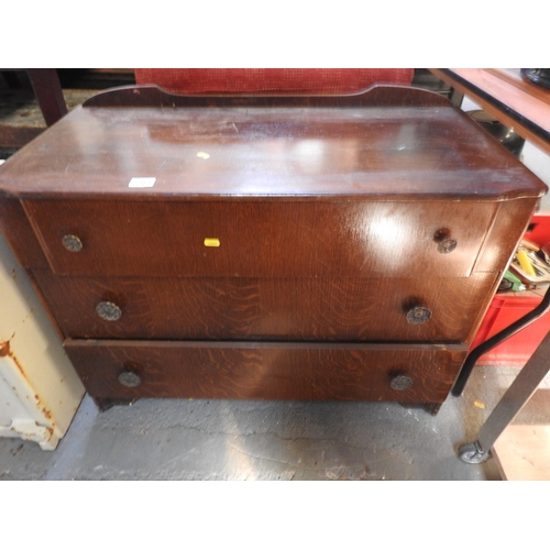 295 - Oak chest of three drawers