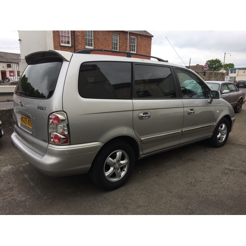 10A - Hyundai Trajet 2.0 diesel MOT 31st May 2017 80,110 recorded miles, one owner, full service history  ... 