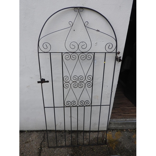 40 - Metal garden gate 35x73