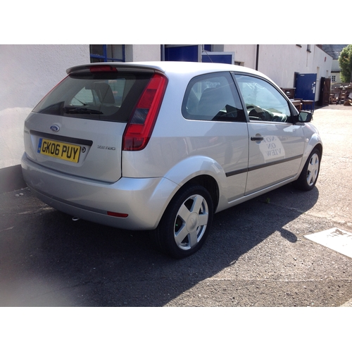 10H - Ford Fiesta 1.4 zetec climate GK06PUY MOT 20 October 2017