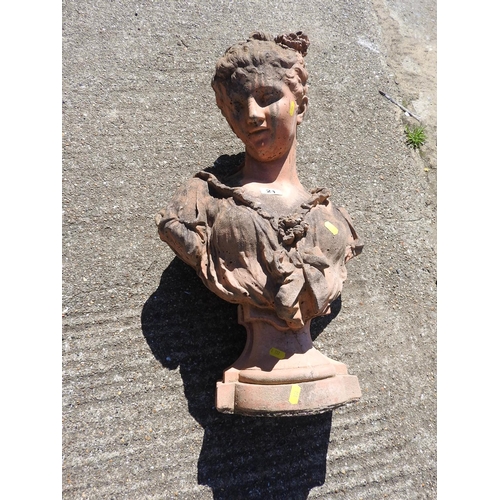 21 - Terracotta garden statue bust - 27