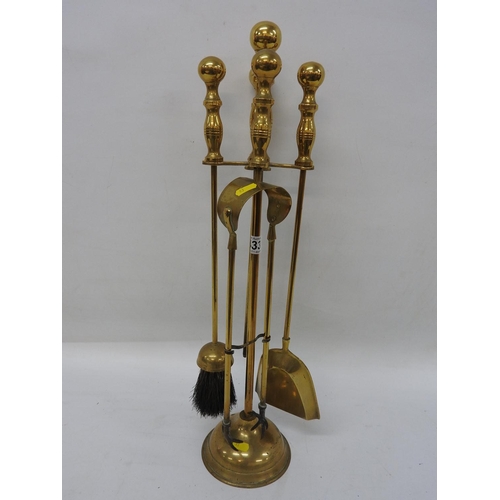 433 - Brass fire companion set