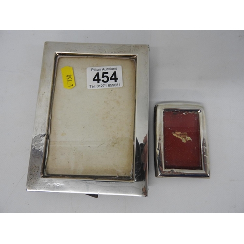 454 - 2x hallmarked Silver picture frames