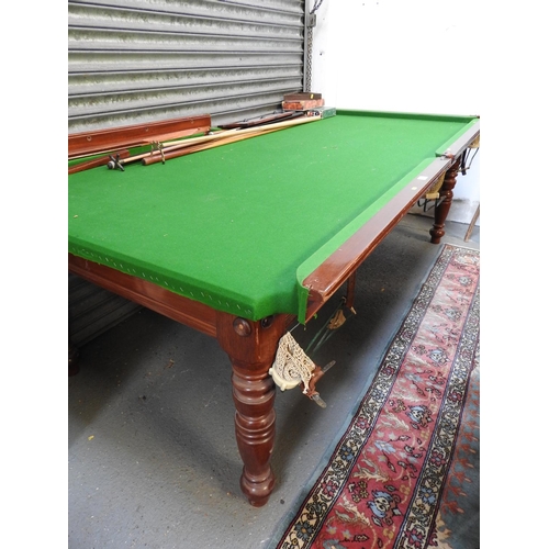 47 - Slate bed snooker table with Riley scoreboard, cues and other accessories - 99x 51x 33