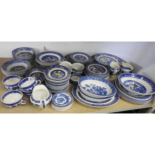 571 - Quantity of Blue and White Willow pattern china