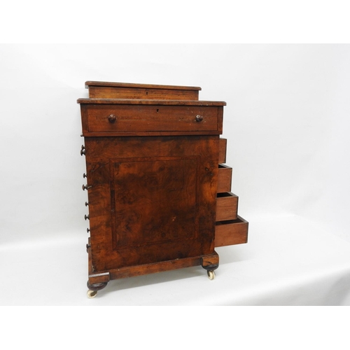 634 - Small Victorian Walnut Davenport - 21x 14x 32