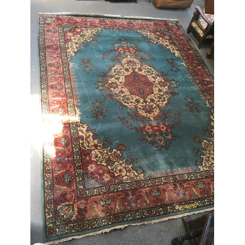 53 - Large patterned rug - 130x100