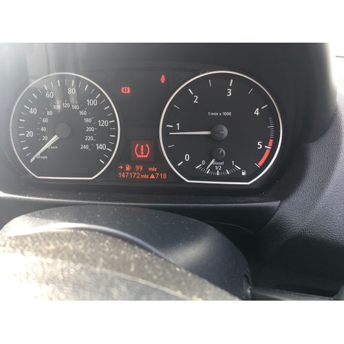 10C - BMW 118 Diesel SE 147k miles Mot 1st September 2018  VN05 UYU  11 stamps in service book plus variou... 