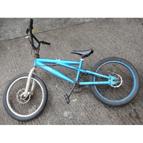 41 - BMX bike