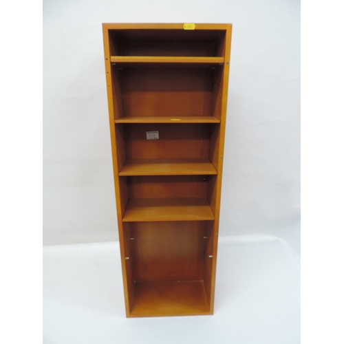 1428 - Modern Shelving