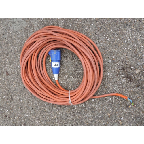 43 - Caravan Hookup Cable