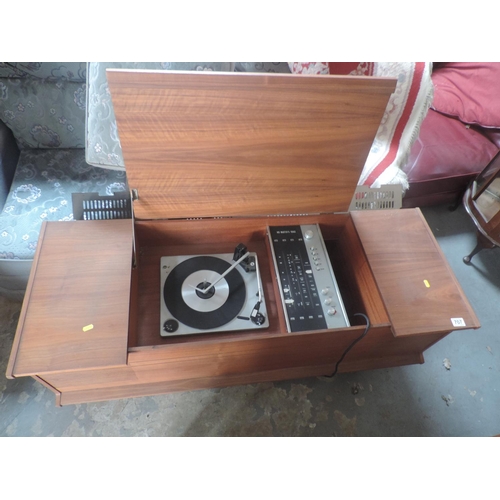 580 - Old Radiogram