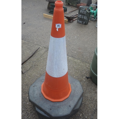 95 - Traffic Cones