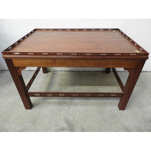 540 - Mahogany Coffee Table