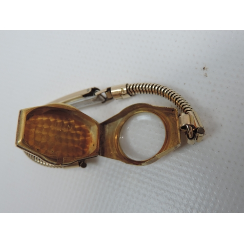 549 - 9ct Yellow Gold Lady's Wristwatch