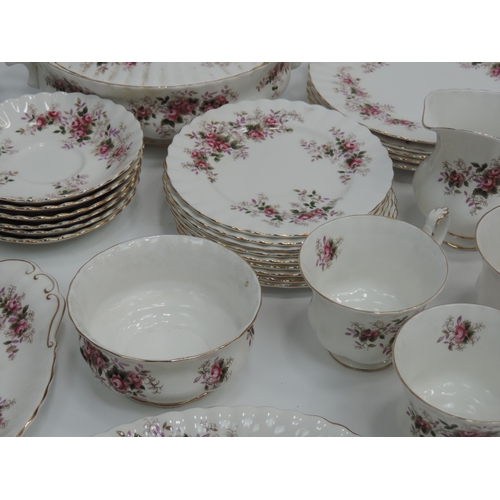 462 - Quantity of Royal Albert 'Lavender Rose' - Approximately 25 Pieces