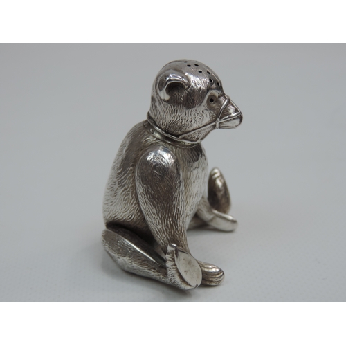 292 - An Edwardian White Metal Novelty Muzzled Bear Pepper Pot with Removable Head Unmarked - The Bear is ... 