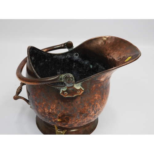 198 - Copper Coal Scuttle and 2x Brass Animals